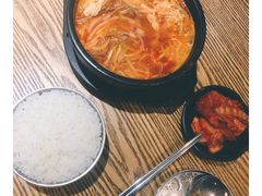 -吴草鸡爪오초닭발韩食堂(融恒盈嘉中心店)