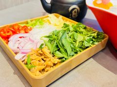 -官塘陈记鱼生·潮汕砂锅粥·牛肉火锅(潮枫路总店)