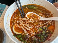 臻味私房牛肉捞面-康师傅私房牛肉面(申虹店)