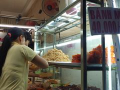-Bánh Mì Huynh Hoa