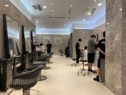 -TONI&GUY