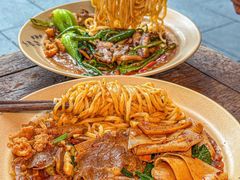 -方铲铲·成都板凳面(滨江银泰店)