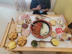 -火锅吴彦祖(缤纷环球百富广场店)