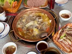 -阿婆情腊排骨火锅(金虹路店)