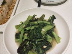 -江城小馆陕南妈妈菜·全球旅行餐厅(钟楼店)