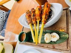 -三亚艾迪逊酒店·海滩烧烤 BARBACOA·现场乐队·浪漫晚餐·烧烤海鲜