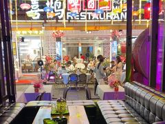 -喜鹊音乐酒馆(西街店)