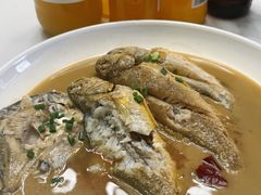 时鲜杂鱼-杨记海鲜楼(三门黑金冠店)