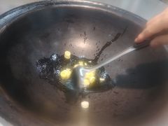 -屯老二农家铁锅炖·行业领军者(梅江店)