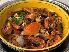 -休记光头香辣蟹干锅(绵竹店)