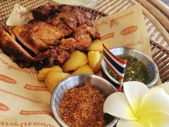 -小小集渔·泰式大排档(太古里香槟店)