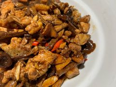 -山涧肴·湘味家肴(松岗满纷天地店)