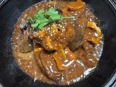 -大富蚝乌东哥饭店·石锅鱼杂·柠檬鸭(革新路店)