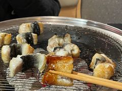 -围炉肉舍•炭烤活鳗•丹东海鲜烤肉(步行街店)