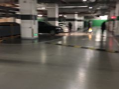 -Iapm环贸地下车库