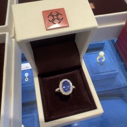 -Cindy Jewelry·钻戒·彩色宝石