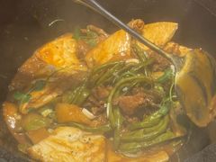 -山河屯铁锅炖·非遗东北菜(南山店)