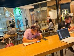 -星巴克(北京环球金融中心店)