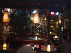 -城墙外BAR