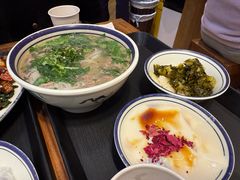 玫瑰黑糖冰豆花-云阿蛮云南生烫牛肉米线(奉贤路店)