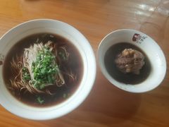 -杨阿六蒸缸羊肉面