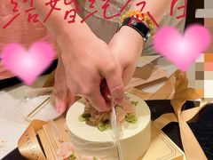 小花生日蛋糕-杜哈夫DOUX RÊVE·生日蛋糕(日月光店)
