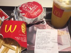 -麦当劳(静安寺店)