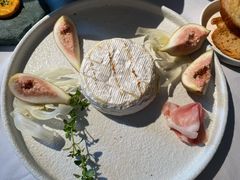 烤布里芝士配无花果-夏朵花园(复兴西路店)
