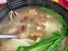 -花苑美食横琴生蚝火锅(拱北粤华路店)