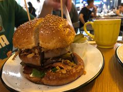 德国盘肠汉堡-HELLO 27 意面·沙拉·帕尼尼