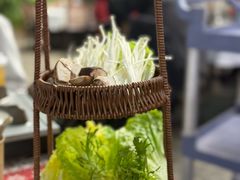 -刘姐啤酒鱼民族演艺餐厅(西街总店)