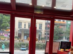 -何师傅美蛙鱼头(汉街店)