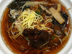 -山明水秀大饭店