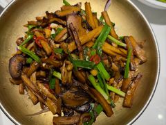 -东流山烤鸭·家常菜(巢湖万达店)