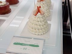 -潮一不贰·法式甜品·生日蛋糕·西式简餐(外滩店)