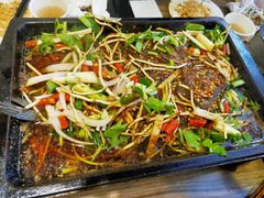 -范二妹独特烧烤夜宵城(宜宾总店)