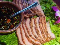 卡拉山火塘烧肉-花马天堂云南餐厅 Lost Heaven(外滩店)