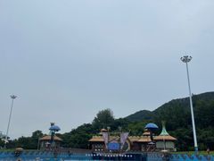 -汤山欢乐水世界