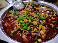 鲜锅兔-盐井记·自贡美蛙鲜锅兔(中和店)