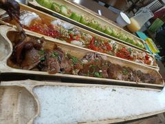 -胡须哥网红竹筒菜