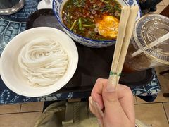 -桥香园云南过桥米线(金马碧鸡店)
