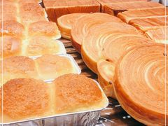 -红跑车蛋糕世界(清江路店)