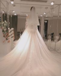 点击看大图 -GRACE KELLY婚纱与礼服(北京店)