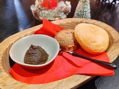餐前面包橄榄酱-GANEA 厨房神话故事西餐厅