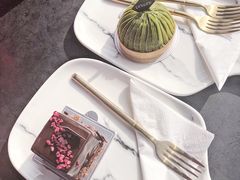 -UNI UNI(环亚凯瑟琳店)