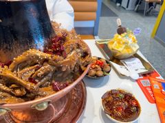 -锅立方•炭火蛙锅(六合万达广场店)