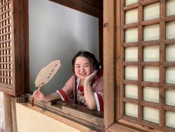 -一揽芳华汉服旗袍体验馆(拙政园店)