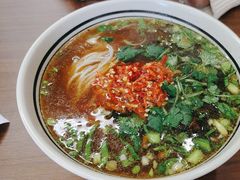 -小马牛肉面·牛骨熬制(南京博物院店)