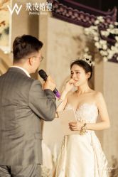 -艾米丽婚纱礼服