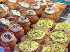 开心果肉桂卷-PAOPAO Bakery&Café(港汇店)